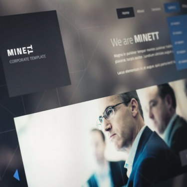 在线轰炸机电话软件